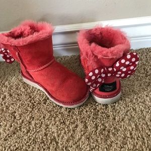 Disney Ugg Sweetie Bow